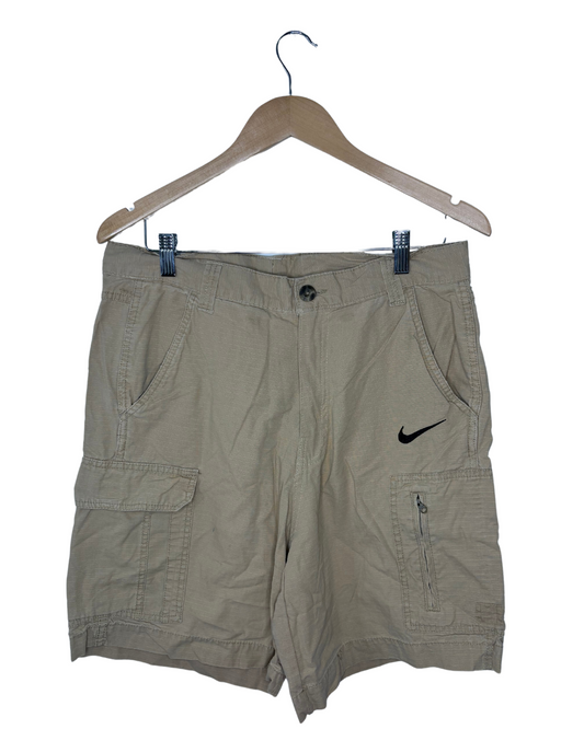 Nike Rework Cargo Shorts (W33)