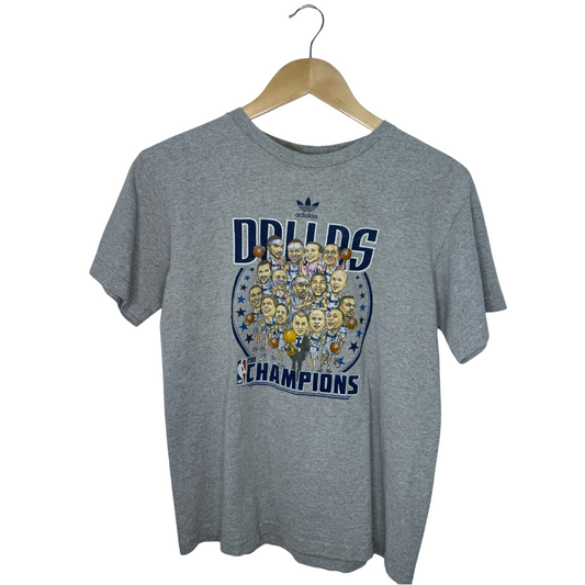 Vintage Dallas Mavericks '11 Champs T-Shirt (S)